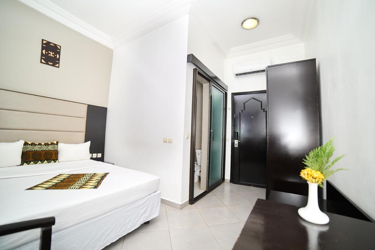 Dunia Hotel Bamako Centre Exterior photo